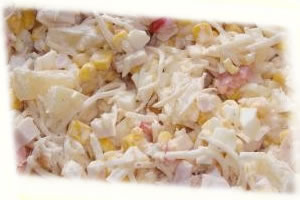 Sałatka z wędzonym kurczakiem